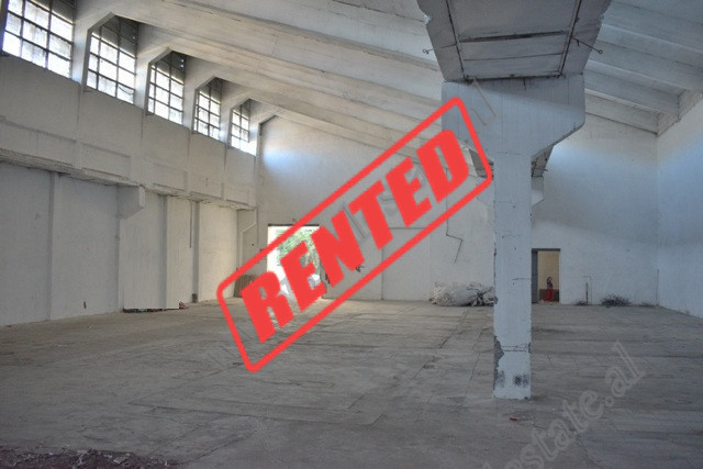 Warehouse for rent near Llazi Miho Street in Tirana.
The total area of the warehouse is 880 m2 and 